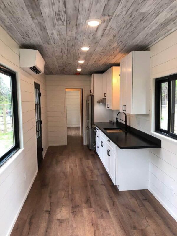 40FT’ High Cube Container Tiny Home - Image 7